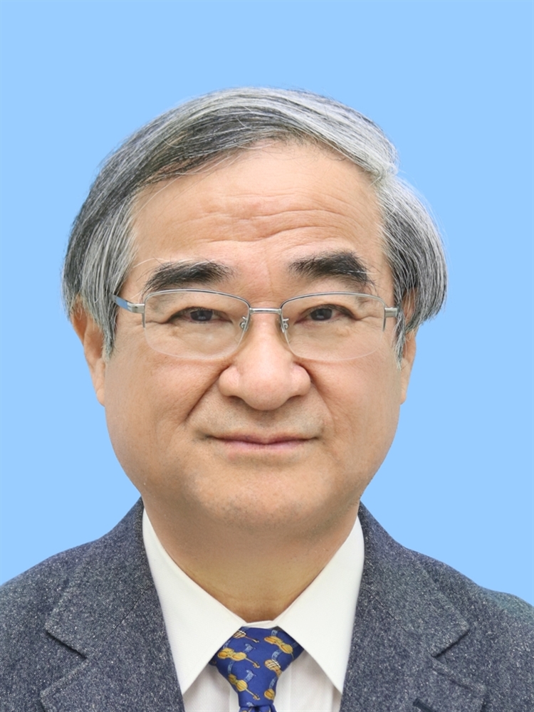 尾崎所長顔写真